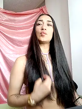 Miia  strog online show from October 16, 2025, 7:59 pm