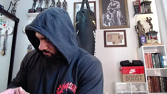 henryhadesflirt online show from April 17, 2026, 11:57 am