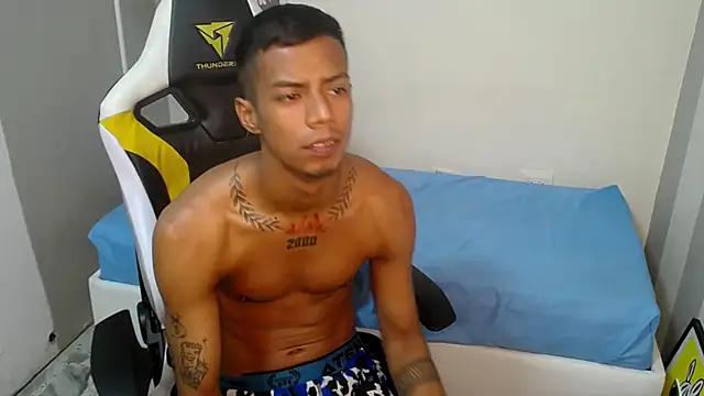 Nando coll online show from October 27, 2025, 12:20 pm