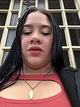 Cloe 27 online show from September 30, 2025, 7:08 pm