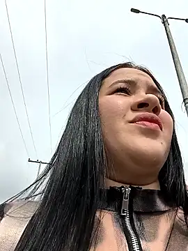 Cloe 27 online show from October 18, 2025, 7:03 pm