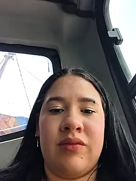 Cloe 27 online show from October 22, 2025, 7:02 pm