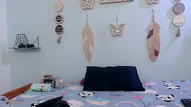 evannesanicol08 online show from October 26, 2025, 2:23 pm