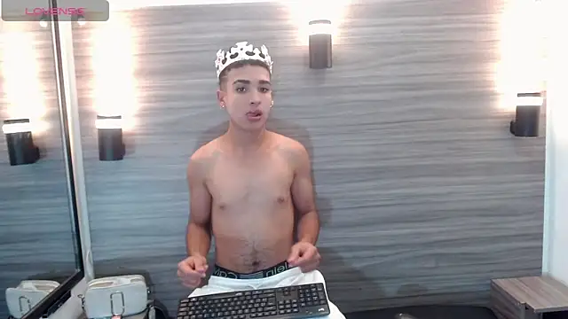 PatrickXX 1 online show from September 20, 2025, 8:43 pm