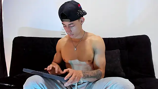 jey cox23 online show from February 4, 2026, 12:00 pm