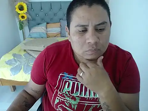 hotlesby valery online show from February 27, 2026, 7:58 pm