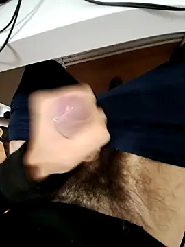 Snapshot of mecumming2 chatting on October 2, 2025, 10:00 am mecumming2 online show from October 2, 2025, 10:00 am