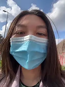 fioralba online show from March 25, 2026, 2:23 pm