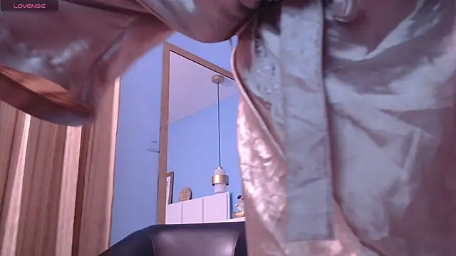 Snapshot of PenelopeBond chatting on September 30, 2025, 12:54 pm PenelopeBond online show from September 30, 2025, 12:54 pm