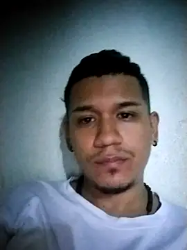 Snapshot of Mohamedxxx13 chatting on September 21, 2025, 6:20 pm Mohamedxxx13 online show from September 21, 2025, 6:20 pm