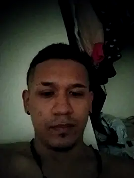 Snapshot of Mohamedxxx13 chatting on September 29, 2025, 3:17 pm Mohamedxxx13 online show from September 29, 2025, 3:17 pm