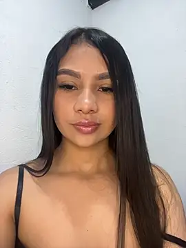 Snapshot of gabriela_paris chatting on July 26, 2026, 1:14 am gabriela paris online show from July 26, 2026, 1:14 am