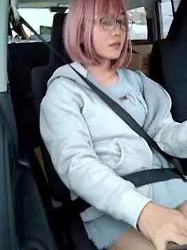 takusaki223 online show from February 13, 2026, 7:37 am