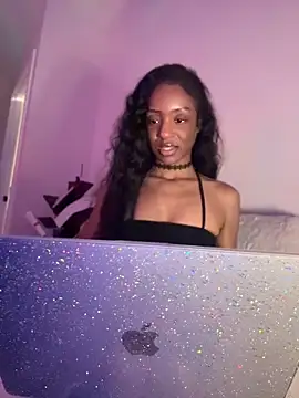 LoveDreaux online show from May 7, 2026, 2:28 am