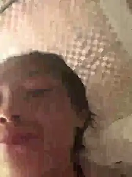 Halyy xx online show from October 4, 2025, 1:25 am