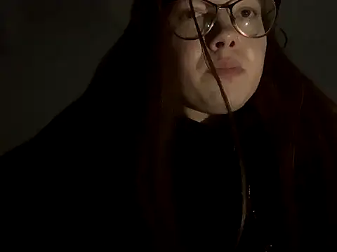 Snapshot of Stacyqq chatting on October 22, 2025, 10:04 am Stacyqq online show from October 22, 2025, 10:04 am