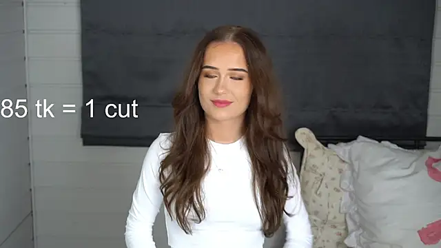 Peachxlush online show from October 15, 2025, 5:24 pm