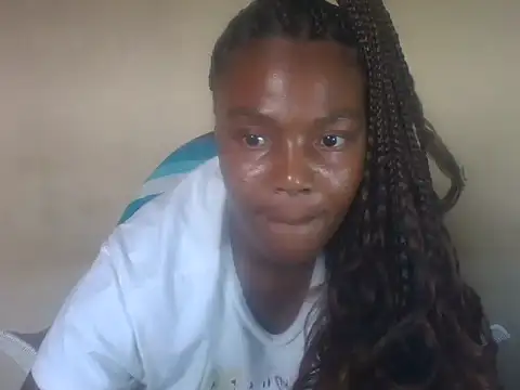 Snapshot of best_frnd chatting on September 27, 2025, 10:20 am best frnd online show from September 27, 2025, 10:20 am