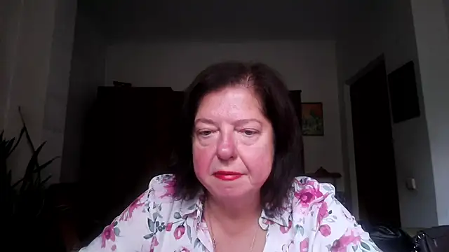 Snapshot of Violet_Pulse chatting on September 29, 2025, 10:31 am Violet Pulse online show from September 29, 2025, 10:31 am