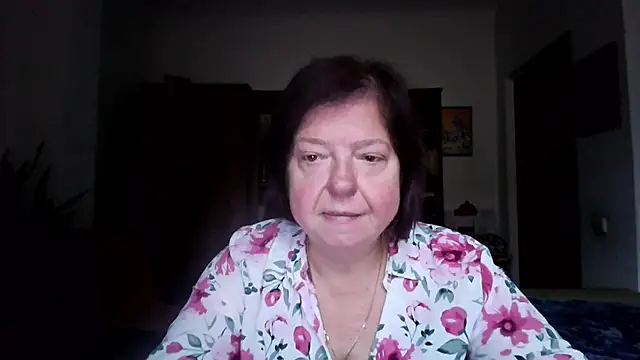 Snapshot of Violet_Pulse chatting on November 11, 2025, 8:47 am Violet Pulse online show from November 11, 2025, 8:47 am