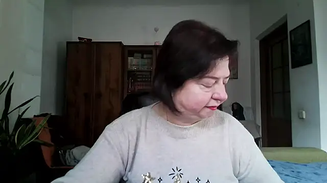 Violet Pulse online show from December 22, 2025, 9:28 am