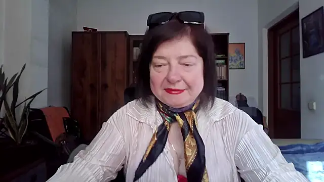 Violet Pulse online show from March 5, 2026, 8:43 am