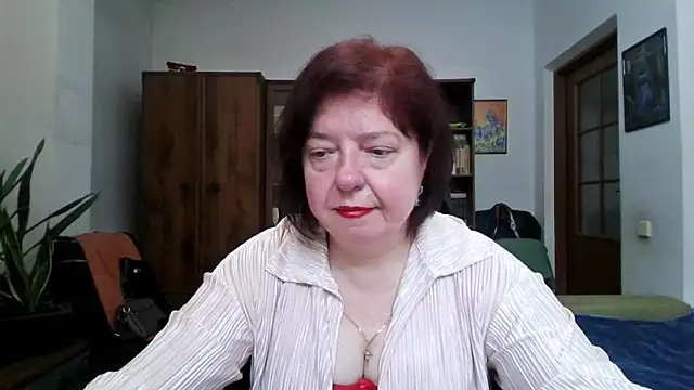Violet Pulse online show from May 10, 2026, 12:54 pm
