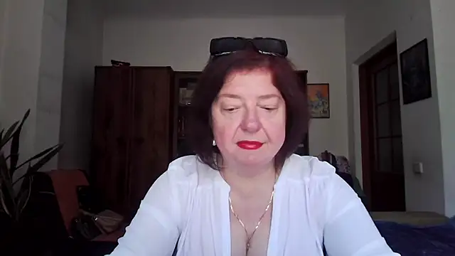Violet Pulse online show from May 22, 2026, 7:59 am