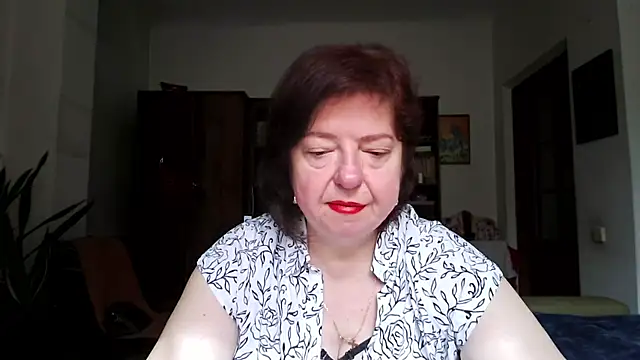 Violet Pulse online show from June 18, 2026, 6:35 am