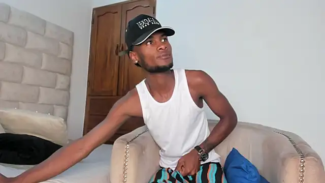 BennBrown online show from October 12, 2025, 3:16 am