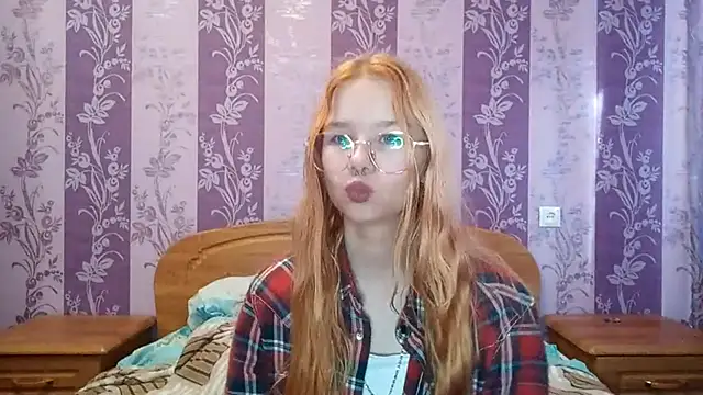 Snapshot of Lutangogansit chatting on September 30, 2025, 7:02 am Lutangogansit online show from September 30, 2025, 7:02 am