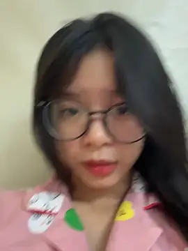 mau15  online show from September 26, 2025, 1:15 pm