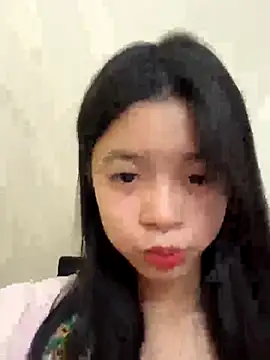 mau15  online show from October 4, 2025, 8:01 am