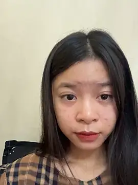 mau15  online show from October 8, 2025, 1:20 pm