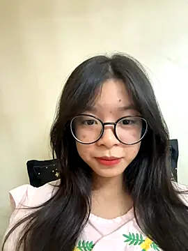 mau15  online show from October 22, 2025, 9:42 am