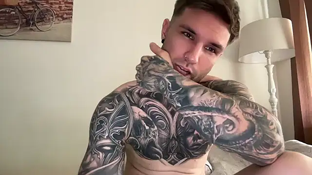 Larsskeet online show from September 22, 2025, 1:02 pm