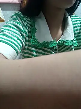 Snapshot of Minssara20 chatting on November 3, 2025, 1:19 am Minssara20 online show from November 3, 2025, 1:19 am