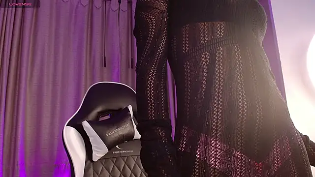 Snapshot of onyx_ebony chatting on September 27, 2025, 12:43 pm onyx ebony online show from September 27, 2025, 12:43 pm