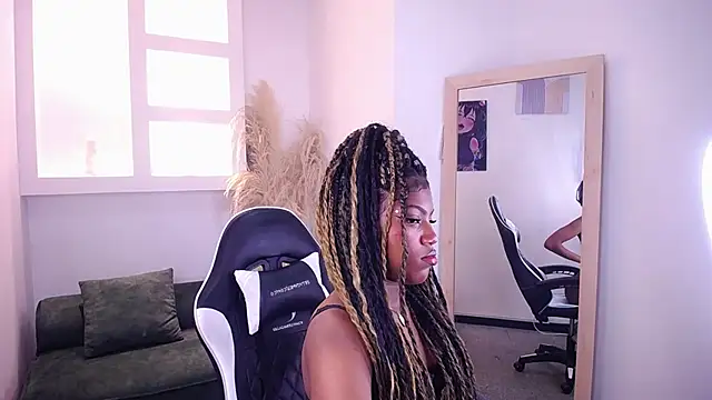 Snapshot of onyx_ebony chatting on October 17, 2025, 1:14 pm onyx ebony online show from October 17, 2025, 1:14 pm