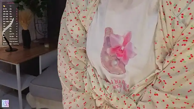 DelilahConsalvo online show from October 26, 2025, 4:18 am