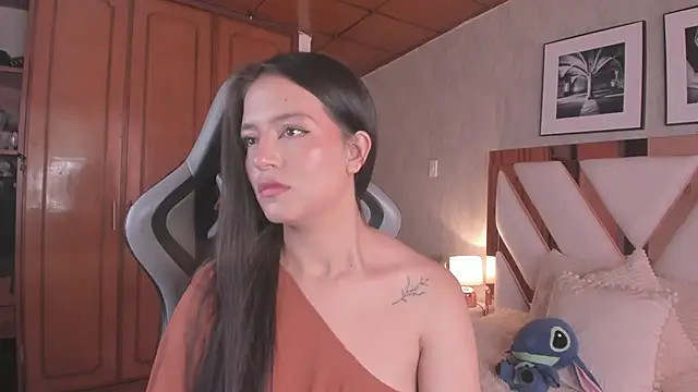 Snapshot of HaathorX chatting on September 30, 2025, 4:01 pm HaathorX online show from September 30, 2025, 4:01 pm