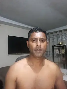 Snapshot of kingVibeX chatting on October 15, 2025, 9:04 pm kingVibeX online show from October 15, 2025, 9:04 pm