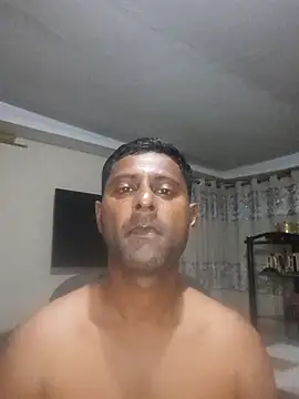 Snapshot of kingVibeX chatting on October 25, 2025, 9:53 pm kingVibeX online show from October 25, 2025, 9:53 pm