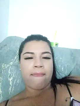 Honeylatina11 online show from September 24, 2025, 4:16 am