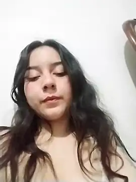 ChloeNoire online show from November 9, 2025, 4:00 am