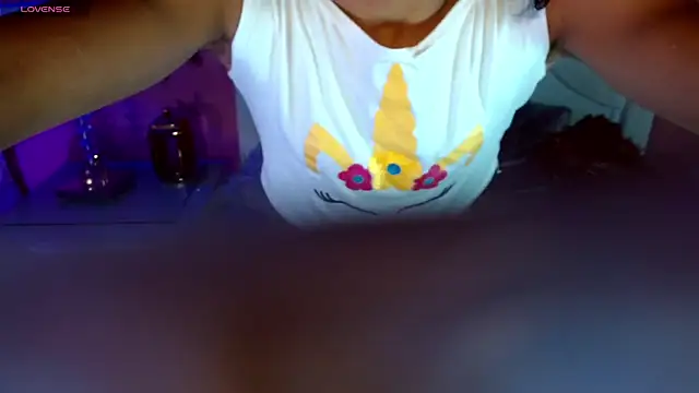 Snapshot of _IsabellaRousse chatting on October 8, 2025, 7:00 pm IsabellaRousse online show from October 8, 2025, 7:00 pm