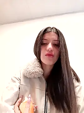 Snapshot of SALOME-28_ chatting on October 3, 2025, 3:42 pm SALOME-28 online show from October 3, 2025, 3:42 pm