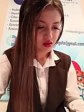 Snapshot of SALOME-28_ chatting on October 21, 2025, 3:13 pm SALOME-28 online show from October 21, 2025, 3:13 pm