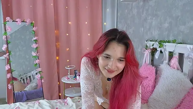 vivyboo111 online show from June 21, 2026, 9:06 pm
