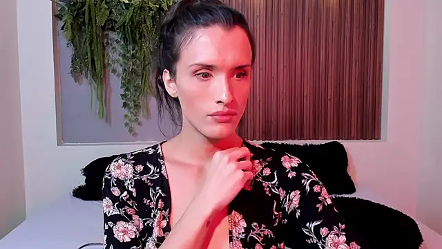 Snapshot of IsabelFernandez chatting on September 26, 2025, 6:39 am IsabelFernandez online show from September 26, 2025, 6:39 am